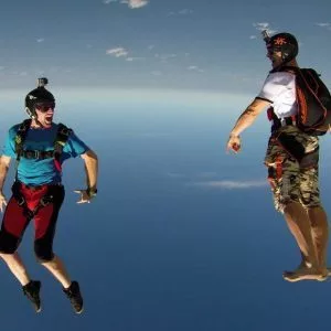 saut parachute freefly